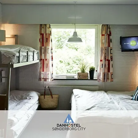 Danhostel Хостел Сённерборг